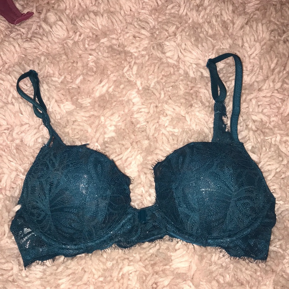 PINK Victoria’s Secret Push-up Bra